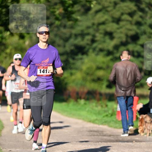 27.09.2026 - 34. Volkslauf durch das schöne Alstertal Dr. Thomas Lammeyer http://msf.ph/oto/10561115 27.09.2026 10:03:46 Laufen 61, 141 meine-sportfotos.de
