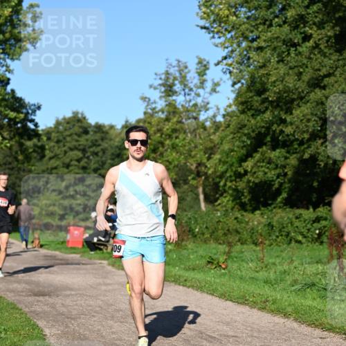 27.09.2026 - 34. Volkslauf durch das schöne Alstertal Dr. Thomas Lammeyer http://msf.ph/oto/10561154 27.09.2026 10:03:53 Laufen 109 meine-sportfotos.de