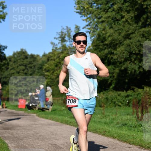 27.09.2026 - 34. Volkslauf durch das schöne Alstertal Dr. Thomas Lammeyer http://msf.ph/oto/10561158 27.09.2026 10:03:54 Laufen 709 meine-sportfotos.de