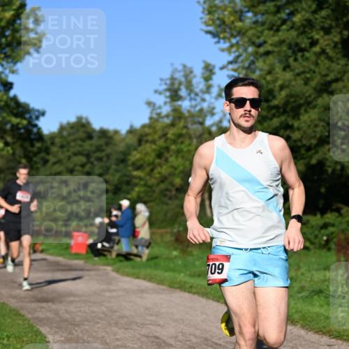 27.09.2026 - 34. Volkslauf durch das schöne Alstertal Dr. Thomas Lammeyer http://msf.ph/oto/10561159 27.09.2026 10:03:54 Laufen 109 meine-sportfotos.de