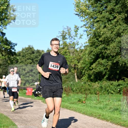 27.09.2026 - 34. Volkslauf durch das schöne Alstertal Dr. Thomas Lammeyer http://msf.ph/oto/10561166 27.09.2026 10:03:56 Laufen 1411, 1439 meine-sportfotos.de