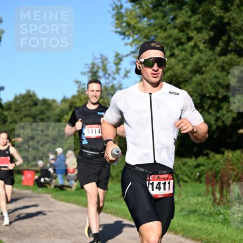 27.09.2026 - 34. Volkslauf durch das schöne Alstertal Dr. Thomas Lammeyer http://msf.ph/oto/10561181 27.09.2026 10:03:59 Laufen 1414, 1411 meine-sportfotos.de