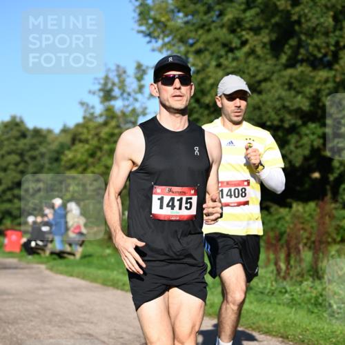 27.09.2026 - 35. Volkslauf durch das schöne Alstertal Dr. Thomas Lammeyer http://msf.ph/oto/10561201 27.09.2026 10:04:02 Laufen 8, 1415, 1408 meine-sportfotos.de