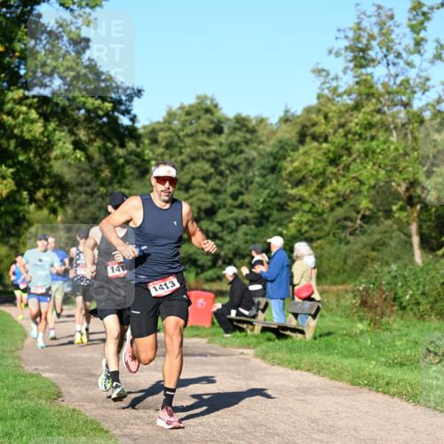 27.09.2026 - 35. Volkslauf durch das schöne Alstertal Dr. Thomas Lammeyer http://msf.ph/oto/10561213 27.09.2026 10:04:04 Laufen 1416, 1413 meine-sportfotos.de