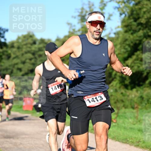 27.09.2026 - 35. Volkslauf durch das schöne Alstertal Dr. Thomas Lammeyer http://msf.ph/oto/10561224 27.09.2026 10:04:06 Laufen 1416, 1413 meine-sportfotos.de