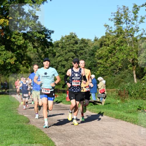 27.09.2026 - 35. Volkslauf durch das schöne Alstertal Dr. Thomas Lammeyer http://msf.ph/oto/10561234 27.09.2026 10:04:08 Laufen 1600, 1436, 1760, 141 meine-sportfotos.de