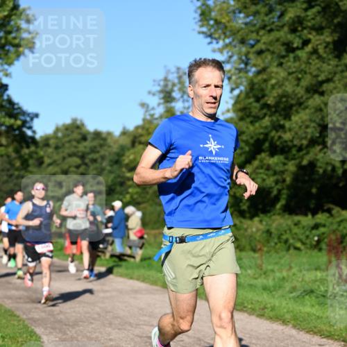 27.09.2026 - 35. Volkslauf durch das schöne Alstertal Dr. Thomas Lammeyer http://msf.ph/oto/10561252 27.09.2026 10:04:11 Laufen  meine-sportfotos.de