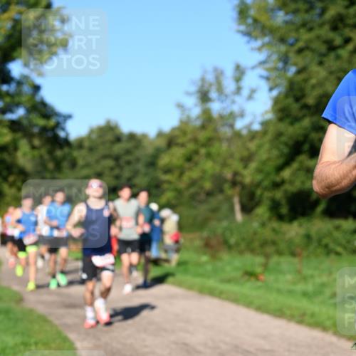 27.09.2026 - 35. Volkslauf durch das schöne Alstertal Dr. Thomas Lammeyer http://msf.ph/oto/10561256 27.09.2026 10:04:11 Laufen  meine-sportfotos.de
