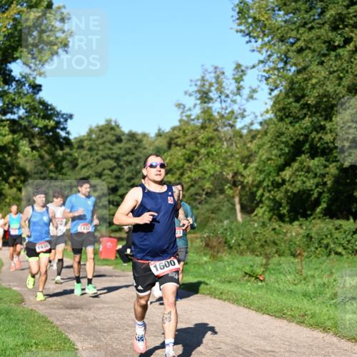 27.09.2026 - 35. Volkslauf durch das schöne Alstertal Dr. Thomas Lammeyer http://msf.ph/oto/10561261 27.09.2026 10:04:12 Laufen 1430, 1432, 1600 meine-sportfotos.de
