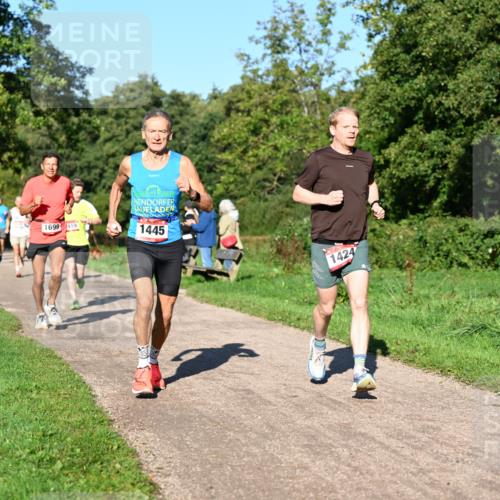 27.09.2026 - 35. Volkslauf durch das schöne Alstertal Dr. Thomas Lammeyer http://msf.ph/oto/10561287 27.09.2026 10:04:17 Laufen 1699, 419, 1445, 1424 meine-sportfotos.de