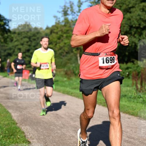 27.09.2026 - 35. Volkslauf durch das schöne Alstertal Dr. Thomas Lammeyer http://msf.ph/oto/10561307 27.09.2026 10:04:20 Laufen 1699 meine-sportfotos.de