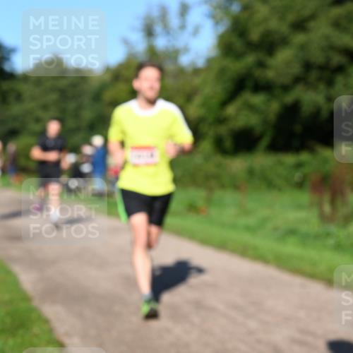 27.09.2026 - 35. Volkslauf durch das schöne Alstertal Dr. Thomas Lammeyer http://msf.ph/oto/10561311 27.09.2026 10:04:21 Laufen  meine-sportfotos.de