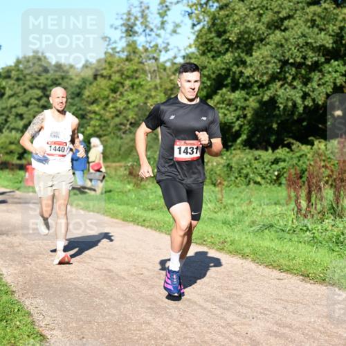 27.09.2026 - 35. Volkslauf durch das schöne Alstertal Dr. Thomas Lammeyer http://msf.ph/oto/10561326 27.09.2026 10:04:23 Laufen 1440, 1431 meine-sportfotos.de