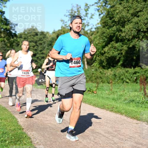 27.09.2026 - 35. Volkslauf durch das schöne Alstertal Dr. Thomas Lammeyer http://msf.ph/oto/10561339 27.09.2026 10:04:27 Laufen 1435, 1460 meine-sportfotos.de