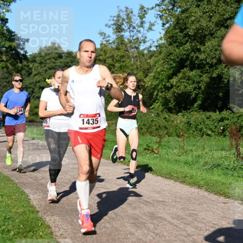 27.09.2026 - 35. Volkslauf durch das schöne Alstertal Dr. Thomas Lammeyer http://msf.ph/oto/10561342 27.09.2026 10:04:28 Laufen 746, 05, 1435, 003, 1 meine-sportfotos.de