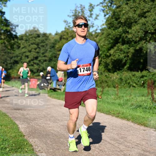 27.09.2026 - 35. Volkslauf durch das schöne Alstertal Dr. Thomas Lammeyer http://msf.ph/oto/10561357 27.09.2026 10:04:30 Laufen 1746 meine-sportfotos.de