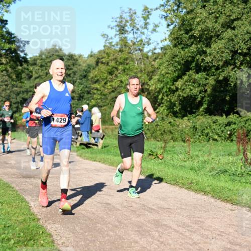 27.09.2026 - 34. Volkslauf durch das schöne Alstertal Dr. Thomas Lammeyer http://msf.ph/oto/10561377 27.09.2026 10:04:33 Laufen 429 meine-sportfotos.de