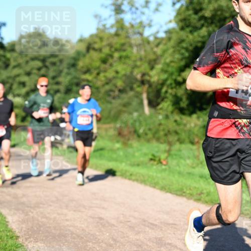 27.09.2026 - 34. Volkslauf durch das schöne Alstertal Dr. Thomas Lammeyer http://msf.ph/oto/10561392 27.09.2026 10:04:36 Laufen 428 meine-sportfotos.de