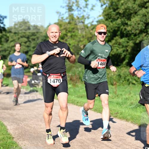 27.09.2026 - 34. Volkslauf durch das schöne Alstertal Dr. Thomas Lammeyer http://msf.ph/oto/10561405 27.09.2026 10:04:38 Laufen 1470, 1468, 1448 meine-sportfotos.de