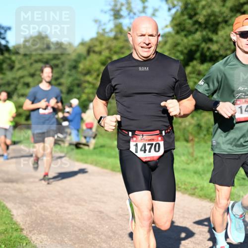 27.09.2026 - 34. Volkslauf durch das schöne Alstertal Dr. Thomas Lammeyer http://msf.ph/oto/10561409 27.09.2026 10:04:39 Laufen 1468, 1470 meine-sportfotos.de