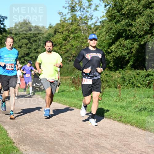 27.09.2026 - 34. Volkslauf durch das schöne Alstertal Dr. Thomas Lammeyer http://msf.ph/oto/10561428 27.09.2026 10:04:41 Laufen 1505, 1473, 1433, 2142 meine-sportfotos.de