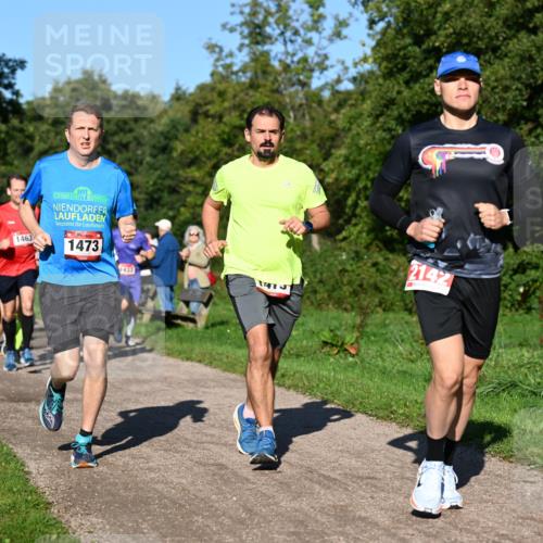27.09.2026 - 35. Volkslauf durch das schöne Alstertal Dr. Thomas Lammeyer http://msf.ph/oto/10561434 27.09.2026 10:04:42 Laufen 20, 1505, 1463, 1473, 1473, 2142 meine-sportfotos.de
