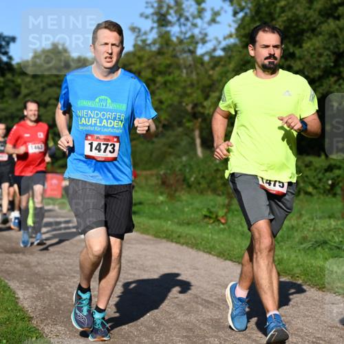 27.09.2026 - 35. Volkslauf durch das schöne Alstertal Dr. Thomas Lammeyer http://msf.ph/oto/10561439 27.09.2026 10:04:43 Laufen 1463, 1473, 1475 meine-sportfotos.de