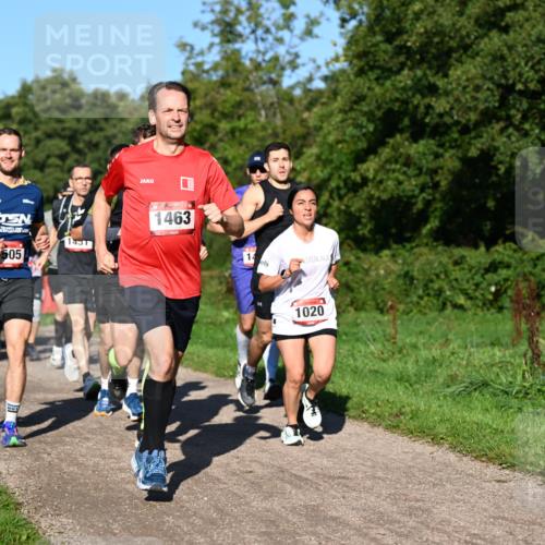 27.09.2026 - 35. Volkslauf durch das schöne Alstertal Dr. Thomas Lammeyer http://msf.ph/oto/10561451 27.09.2026 10:04:45 Laufen 505, 1491, 1463, 14, 1020 meine-sportfotos.de