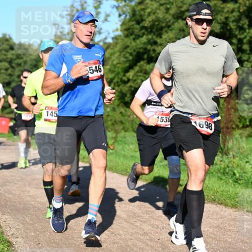 27.09.2026 - 35. Volkslauf durch das schöne Alstertal Dr. Thomas Lammeyer http://msf.ph/oto/10561473 27.09.2026 10:04:49 Laufen 1471, 145, 546, 538, 698 meine-sportfotos.de
