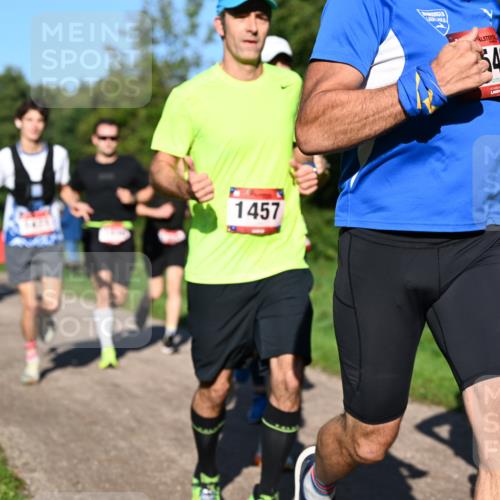 27.09.2026 - 35. Volkslauf durch das schöne Alstertal Dr. Thomas Lammeyer http://msf.ph/oto/10561478 27.09.2026 10:04:49 Laufen 1457, 546, 1538 meine-sportfotos.de