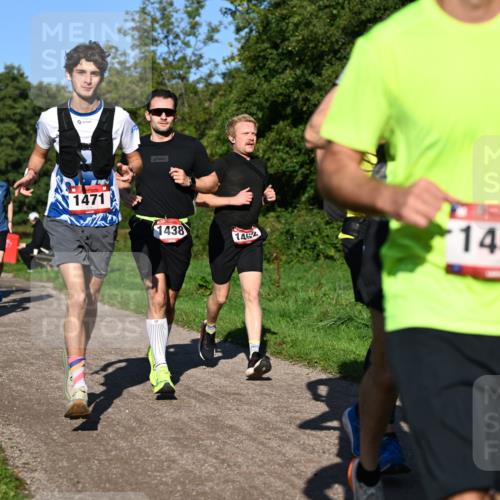 27.09.2026 - 35. Volkslauf durch das schöne Alstertal Dr. Thomas Lammeyer http://msf.ph/oto/10561481 27.09.2026 10:04:50 Laufen 1464, 1008, 1471, 1438, 1452, 1457 meine-sportfotos.de