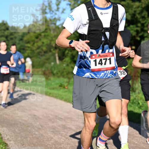 27.09.2026 - 35. Volkslauf durch das schöne Alstertal Dr. Thomas Lammeyer http://msf.ph/oto/10561489 27.09.2026 10:04:51 Laufen 1471, 38, 14 meine-sportfotos.de