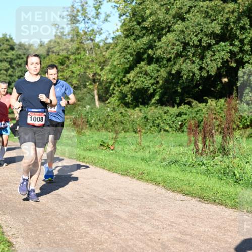 27.09.2026 - 34. Volkslauf durch das schöne Alstertal Dr. Thomas Lammeyer http://msf.ph/oto/10561493 27.09.2026 10:04:52 Laufen 1484, 1008, 1481 meine-sportfotos.de
