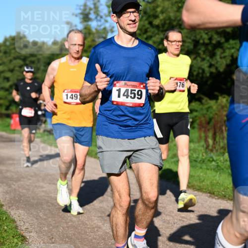 27.09.2026 - 34. Volkslauf durch das schöne Alstertal Dr. Thomas Lammeyer http://msf.ph/oto/10561511 27.09.2026 10:04:55 Laufen 149, 1459, 376, 1484 meine-sportfotos.de
