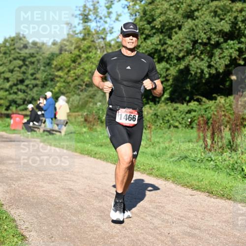 27.09.2026 - 34. Volkslauf durch das schöne Alstertal Dr. Thomas Lammeyer http://msf.ph/oto/10561523 27.09.2026 10:04:57 Laufen 1466 meine-sportfotos.de