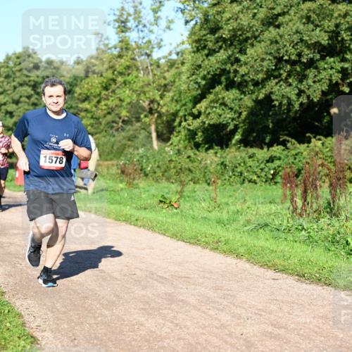 27.09.2026 - 34. Volkslauf durch das schöne Alstertal Dr. Thomas Lammeyer http://msf.ph/oto/10561529 27.09.2026 10:05:00 Laufen 1456, 1578 meine-sportfotos.de