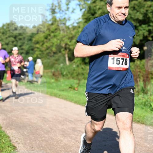 27.09.2026 - 34. Volkslauf durch das schöne Alstertal Dr. Thomas Lammeyer http://msf.ph/oto/10561539 27.09.2026 10:05:01 Laufen 1578 meine-sportfotos.de