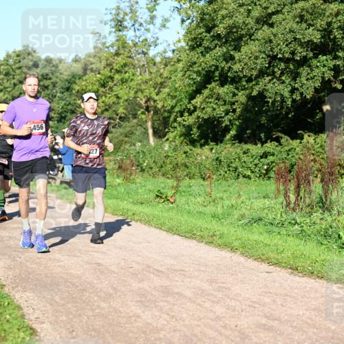 27.09.2026 - 34. Volkslauf durch das schöne Alstertal Dr. Thomas Lammeyer http://msf.ph/oto/10561545 27.09.2026 10:05:02 Laufen 1187, 1009, 1461, 456, 27 meine-sportfotos.de