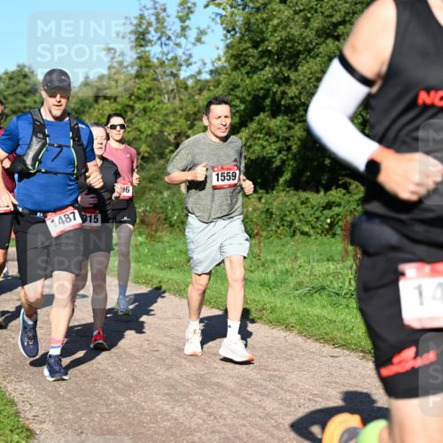 27.09.2026 - 35. Volkslauf durch das schöne Alstertal Dr. Thomas Lammeyer http://msf.ph/oto/10561568 27.09.2026 10:05:06 Laufen 101, 1013, 50, 487, 15, 96, 1559, 1461 meine-sportfotos.de