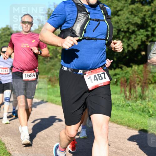 27.09.2026 - 35. Volkslauf durch das schöne Alstertal Dr. Thomas Lammeyer http://msf.ph/oto/10561577 27.09.2026 10:05:07 Laufen 1013, 47, 195, 1684, 1487, 1559 meine-sportfotos.de