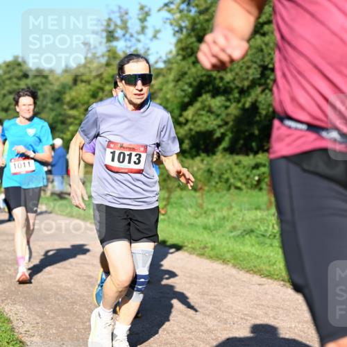 27.09.2026 - 35. Volkslauf durch das schöne Alstertal Dr. Thomas Lammeyer http://msf.ph/oto/10561586 27.09.2026 10:05:09 Laufen 1011, 1013, 1684 meine-sportfotos.de