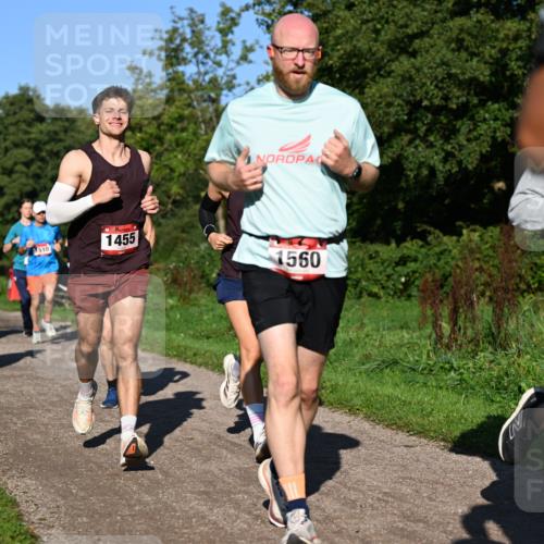 27.09.2026 - 35. Volkslauf durch das schöne Alstertal Dr. Thomas Lammeyer http://msf.ph/oto/10561620 27.09.2026 10:05:14 Laufen 166, 510, 1455, 1560 meine-sportfotos.de