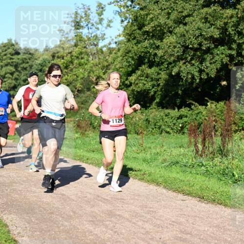 27.09.2026 - 35. Volkslauf durch das schöne Alstertal Dr. Thomas Lammeyer http://msf.ph/oto/10561650 27.09.2026 10:05:20 Laufen 44, 1129 meine-sportfotos.de