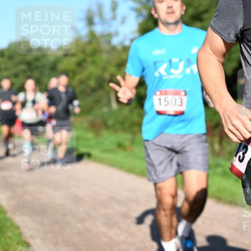 27.09.2026 - 35. Volkslauf durch das schöne Alstertal Dr. Thomas Lammeyer http://msf.ph/oto/10561665 27.09.2026 10:05:24 Laufen 1503 meine-sportfotos.de