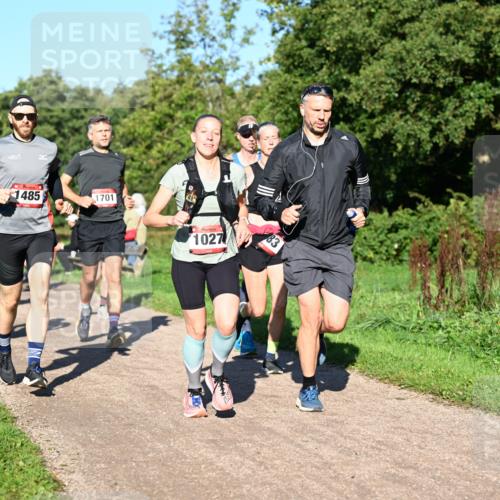 27.09.2026 - 35. Volkslauf durch das schöne Alstertal Dr. Thomas Lammeyer http://msf.ph/oto/10561670 27.09.2026 10:05:26 Laufen 1485, 1701, 1472, 1027, 03 meine-sportfotos.de