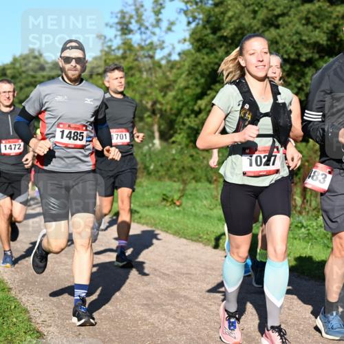 27.09.2026 - 35. Volkslauf durch das schöne Alstertal Dr. Thomas Lammeyer http://msf.ph/oto/10561676 27.09.2026 10:05:27 Laufen 1472, 1485, 1701, 1027, 183 meine-sportfotos.de