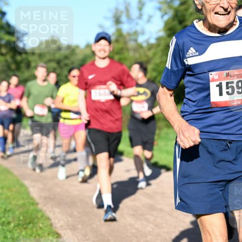 27.09.2026 - 35. Volkslauf durch das schöne Alstertal Dr. Thomas Lammeyer http://msf.ph/oto/10561716 27.09.2026 10:05:37 Laufen 1688, 1594 meine-sportfotos.de