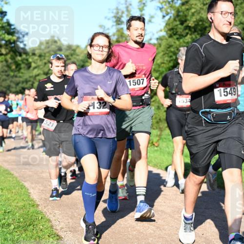 27.09.2026 - 35. Volkslauf durch das schöne Alstertal Dr. Thomas Lammeyer http://msf.ph/oto/10561736 27.09.2026 10:05:40 Laufen 1521, 42, 195, 132, 1507, 1534, 1549 meine-sportfotos.de