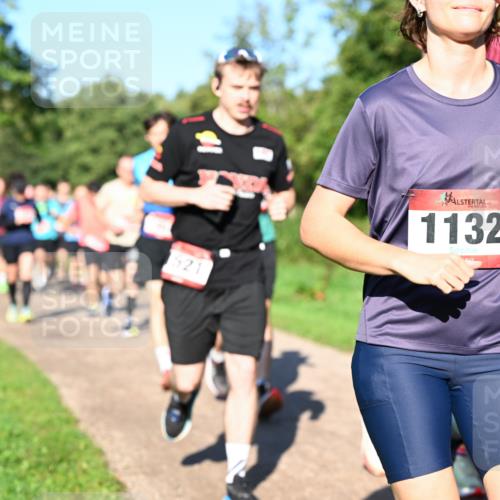 27.09.2026 - 35. Volkslauf durch das schöne Alstertal Dr. Thomas Lammeyer http://msf.ph/oto/10561743 27.09.2026 10:05:41 Laufen 521, 1132, 42, 395, 507 meine-sportfotos.de