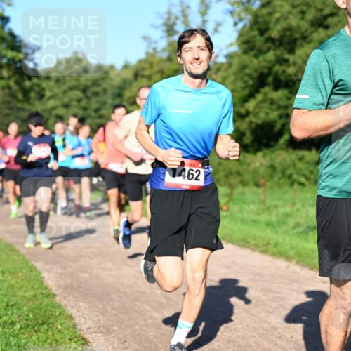 27.09.2026 - 35. Volkslauf durch das schöne Alstertal Dr. Thomas Lammeyer http://msf.ph/oto/10561751 27.09.2026 10:05:43 Laufen 1462, 1486 meine-sportfotos.de